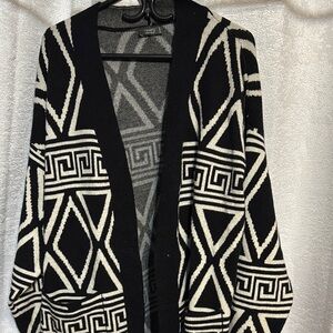 Geometric Black and White Women's Sweater